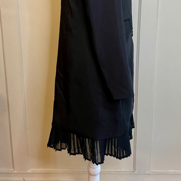 Le Redoute Double Breasted Black Blazer with pleated skirt fringe_Designed in Fr - Picture 5 of 8